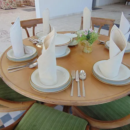 Liberty 아파트호텔 4*