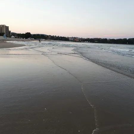 Liberty Апартхотел Приморско